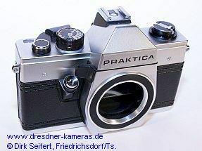 Praktica mit Blanko-Deckkappe f�r Gro�britannien